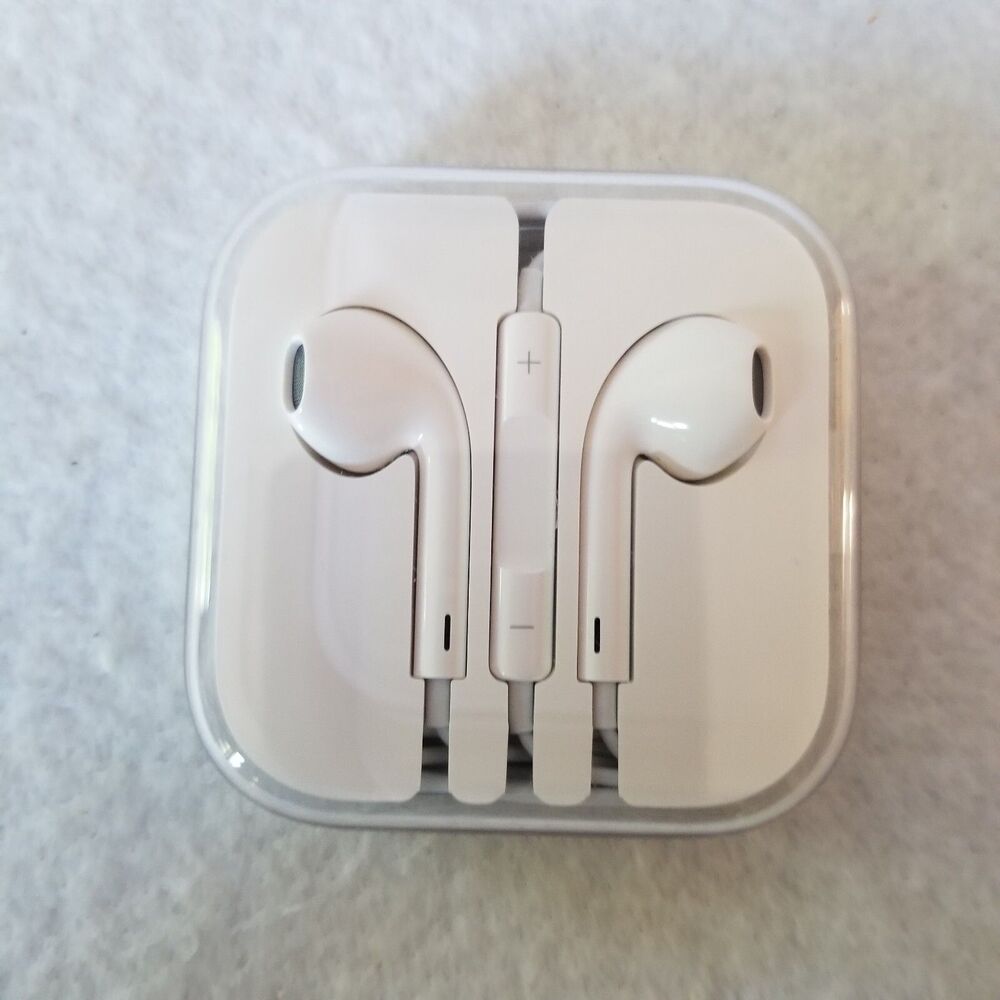 Original OEM Apple iPhone EarPods Wired 3.5mm Headset Earbud Headphones NEW OEM